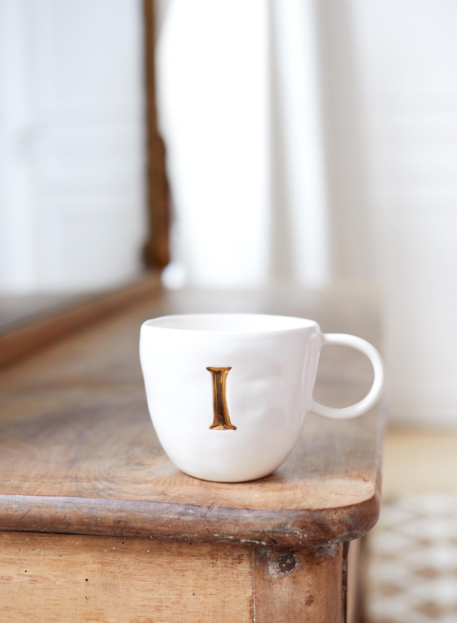 S��zane Maison -  Appolline Mug Ecru Letter I