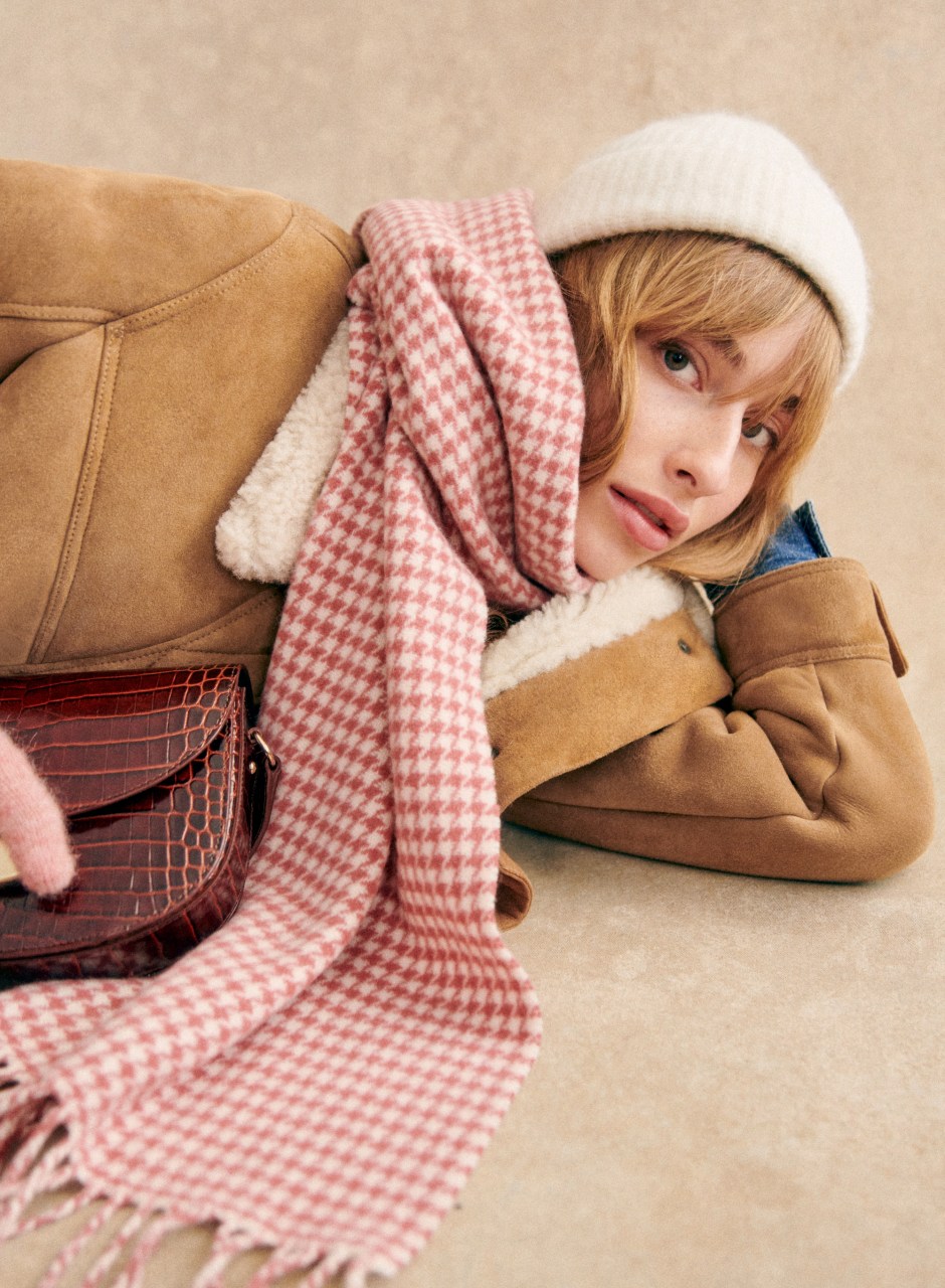 Seraphine Scarf Rosewood houndstooth