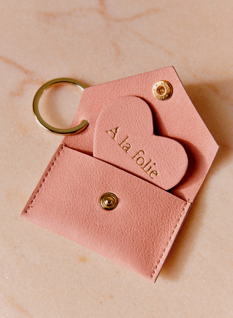 Envelope Keychain Pale Pink " A la folie"