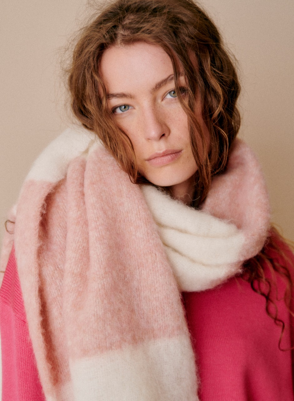 Louise Scarf Pastel Pink / Ecru stripes