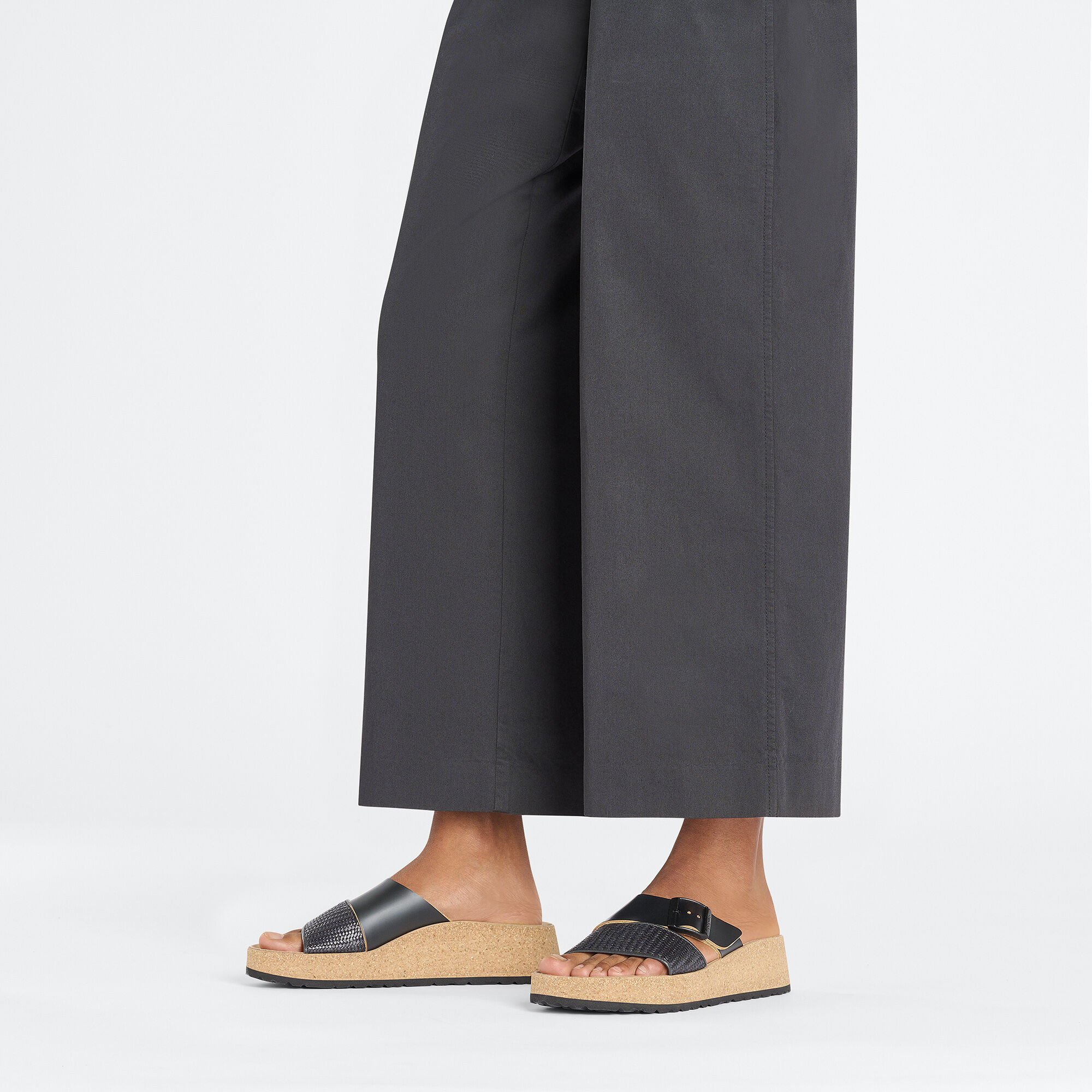 Almina French Piping Natural Leather/Synthetics