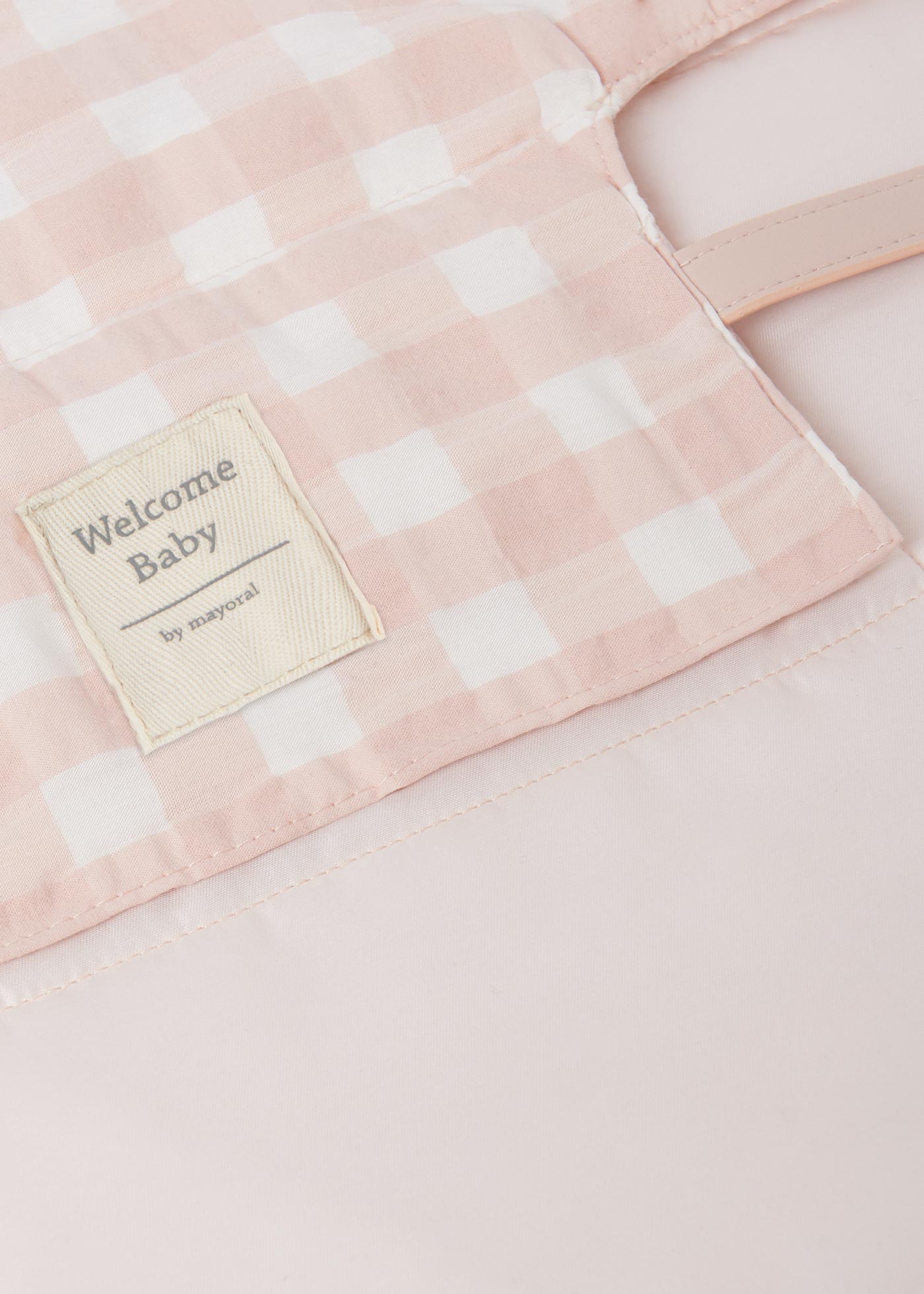 Changing mat with pocket baby