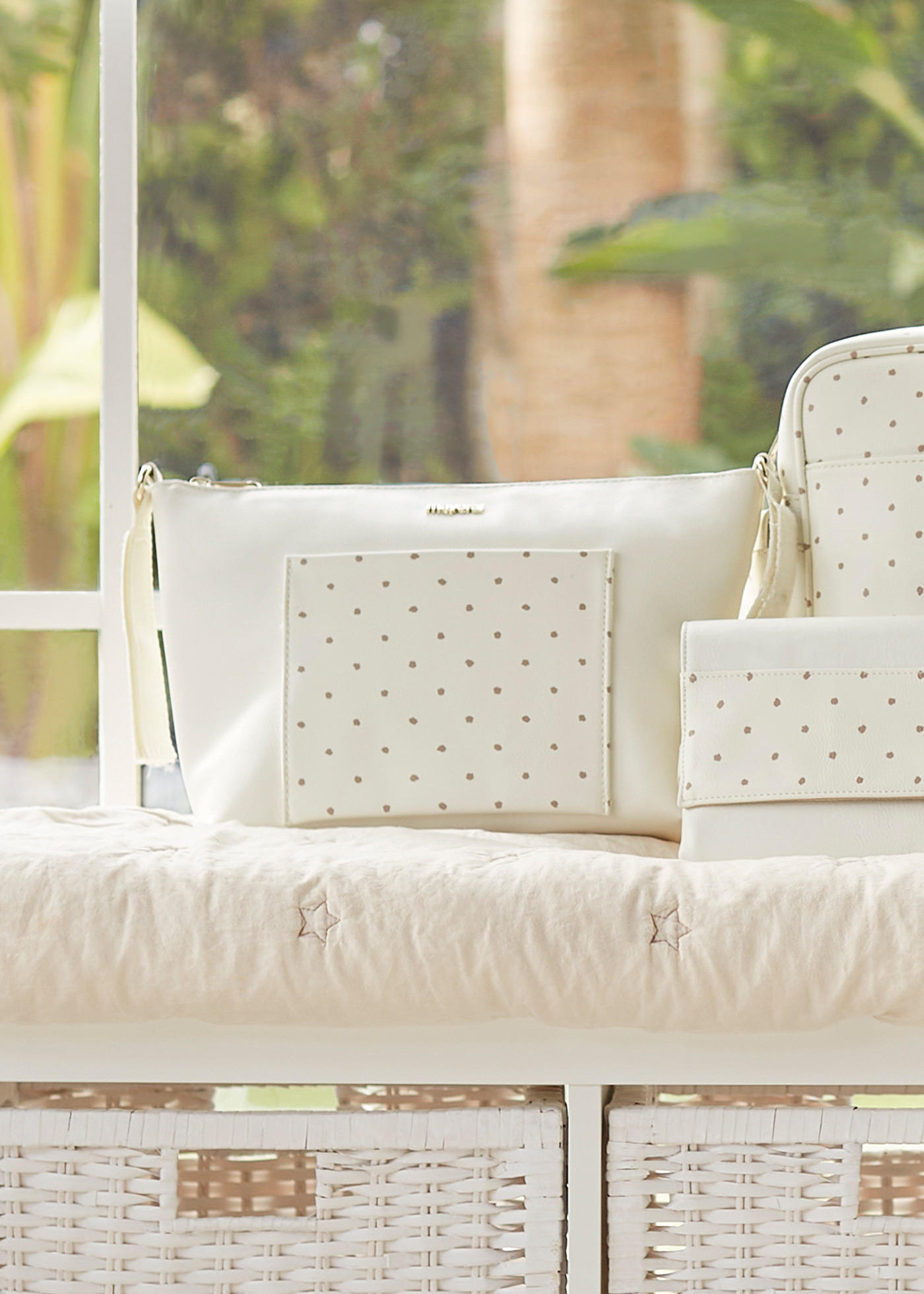 Polka dots toiletry bag