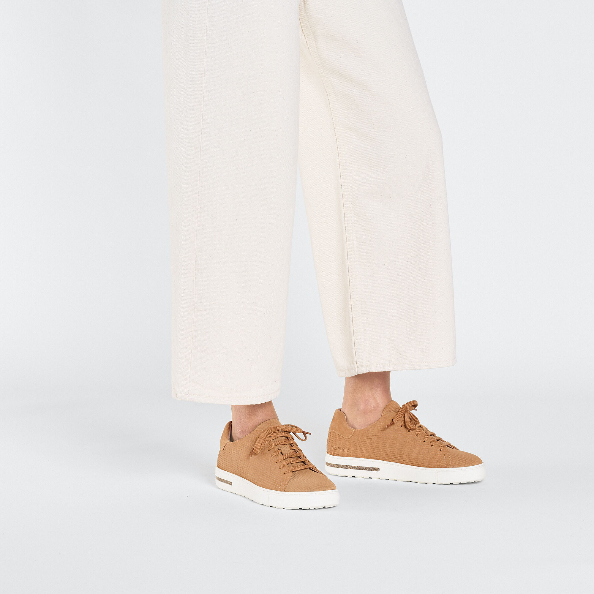 Bend Low Suede Leather Embossed