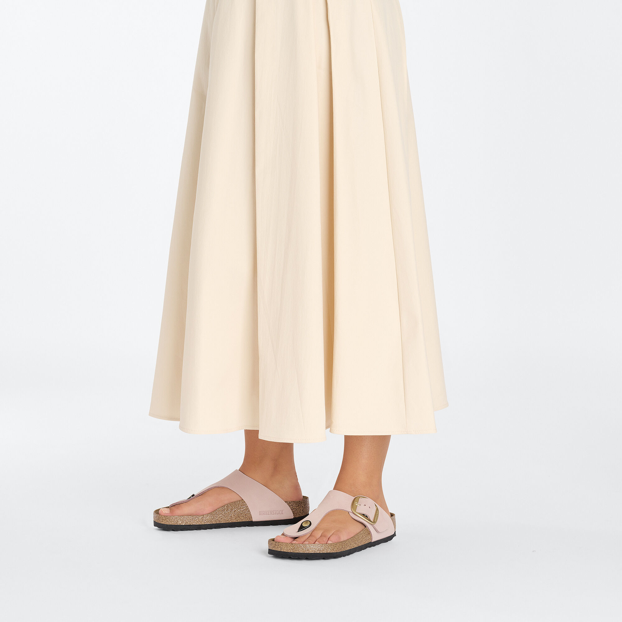 Gizeh Big Buckle Nubuk Leather