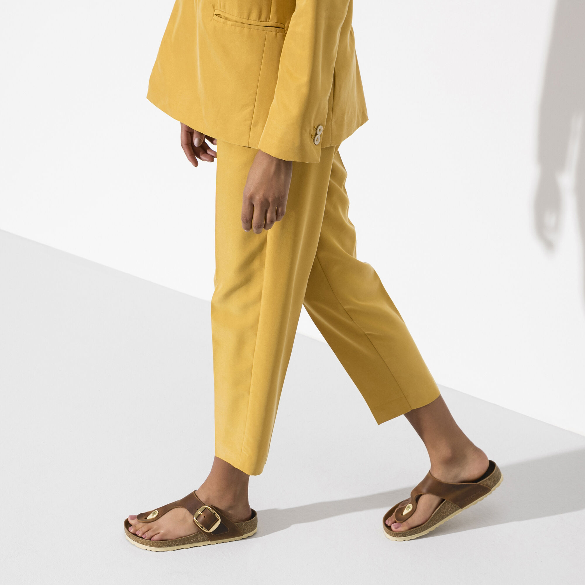 Gizeh Big Buckle Natural Leather Oiled