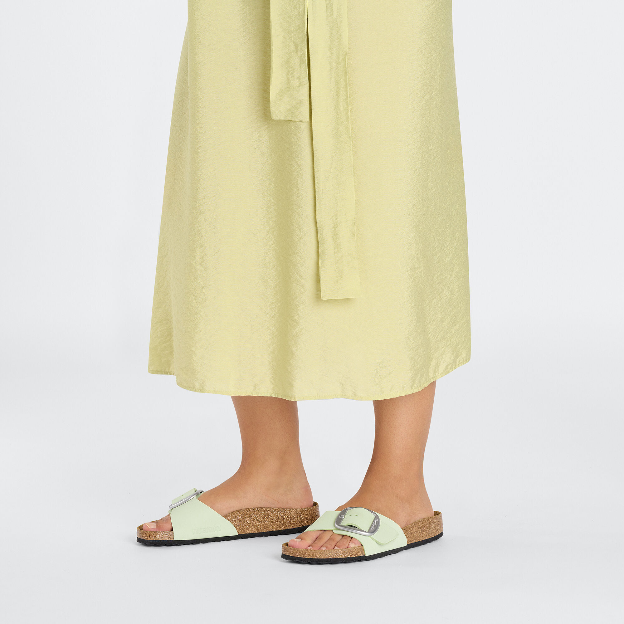 Madrid Big Buckle Nubuk Leather