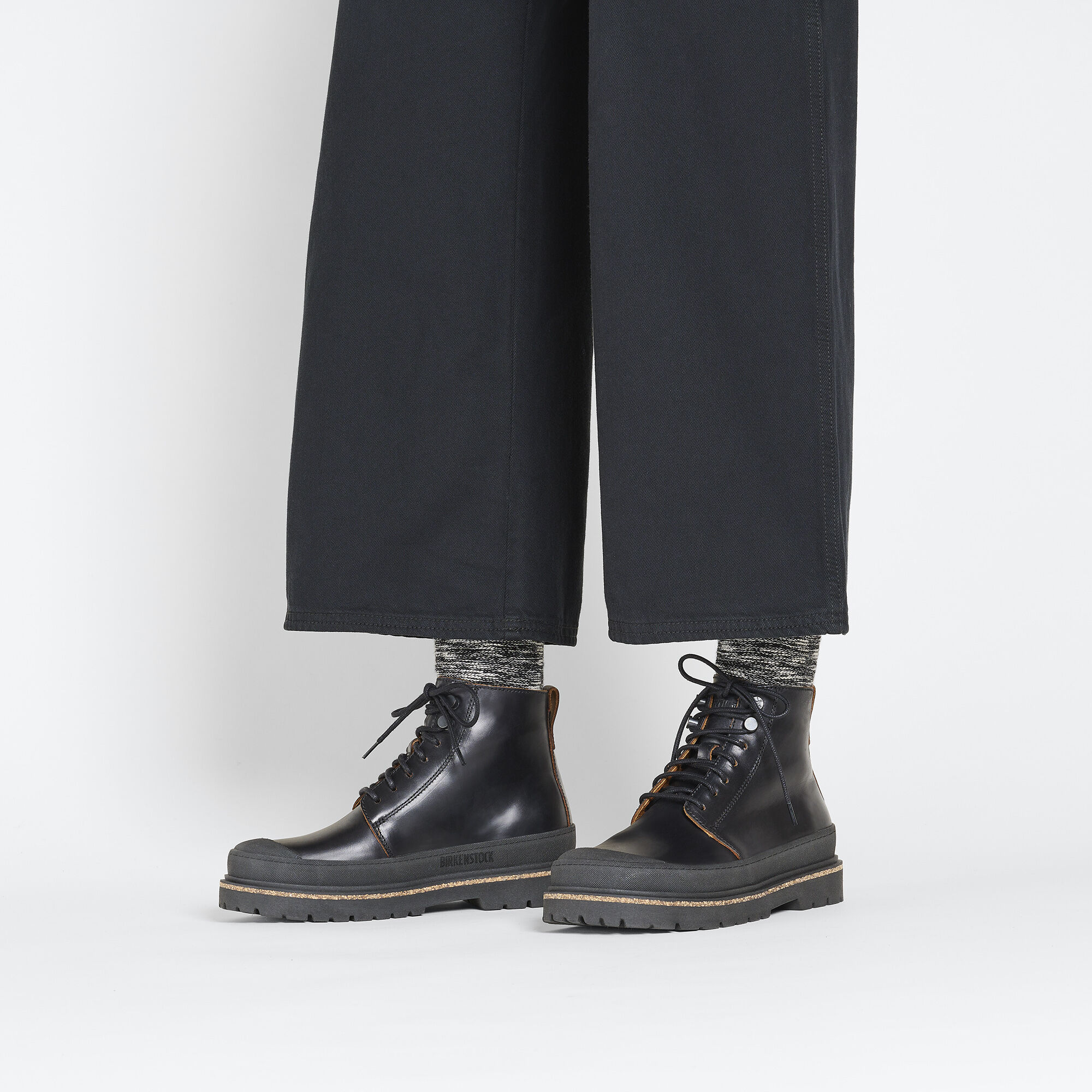 Prescott Women Waxy Leather