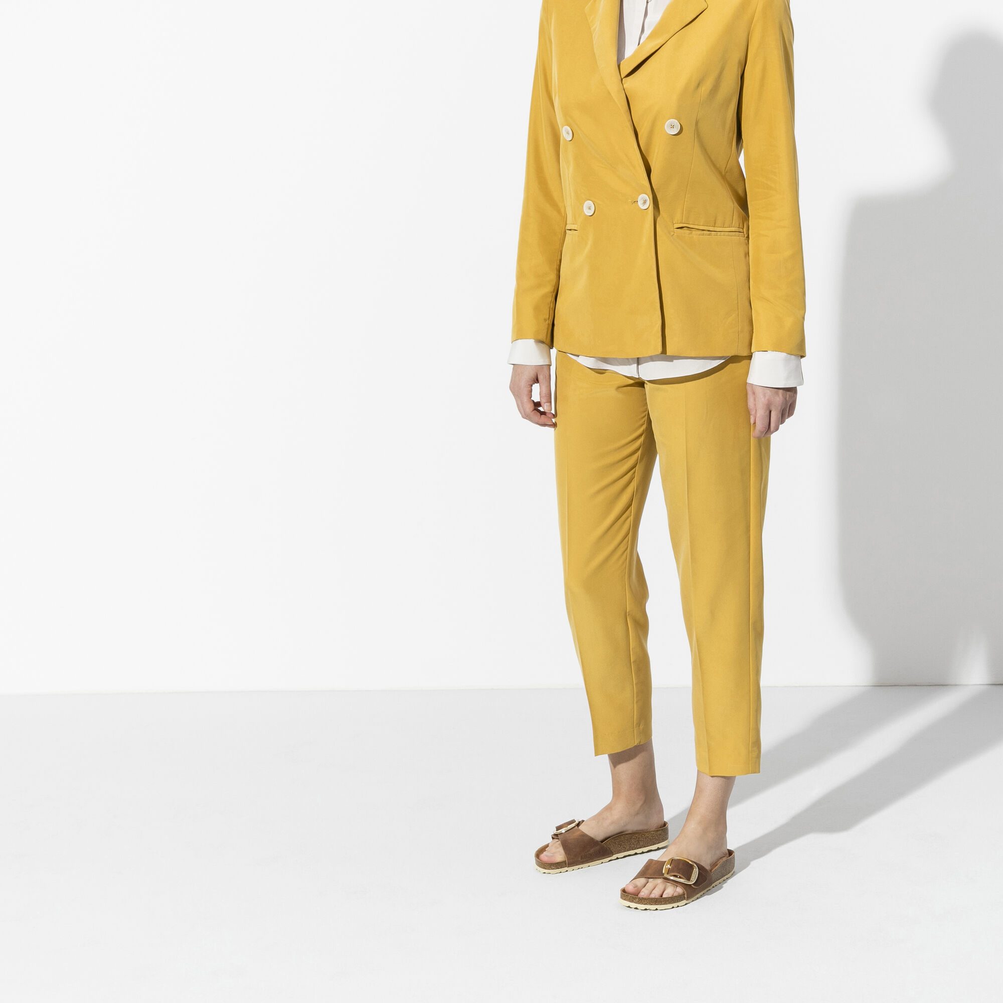 Madrid Big Buckle Natural Leather Oiled