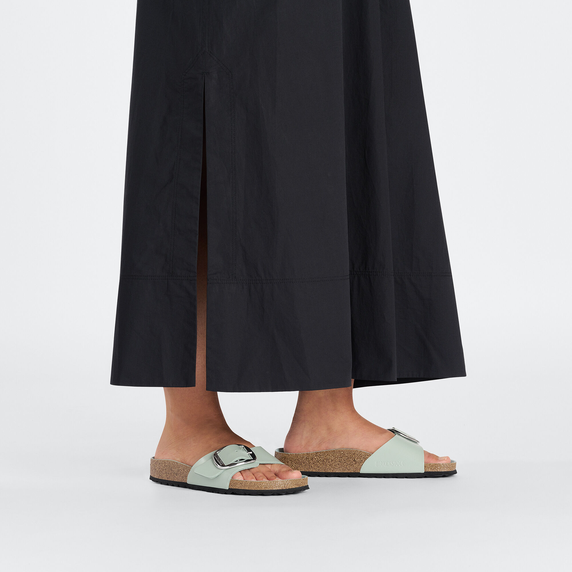 Madrid Big Buckle Natural Leather Patent