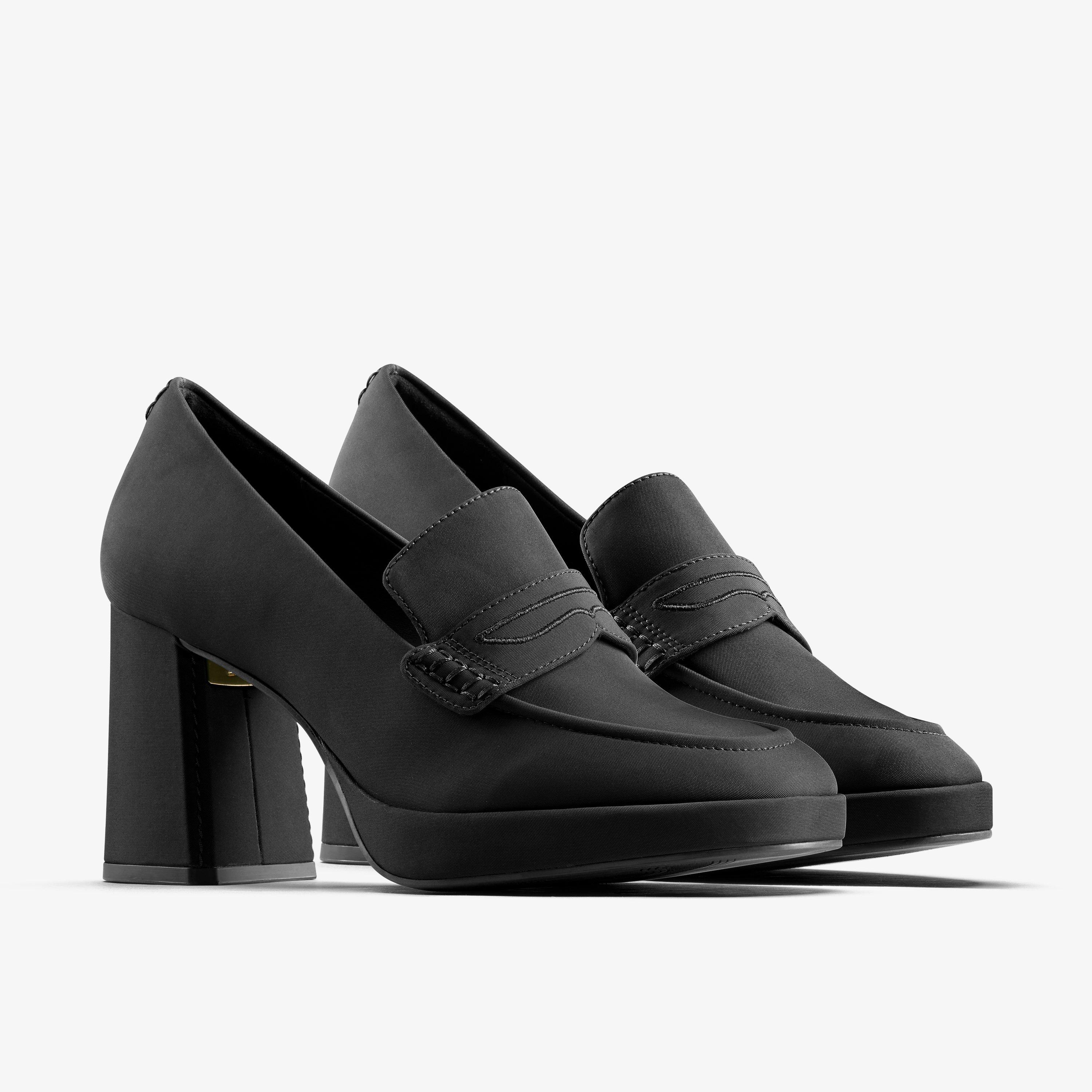 Martine Rose Loafer 2