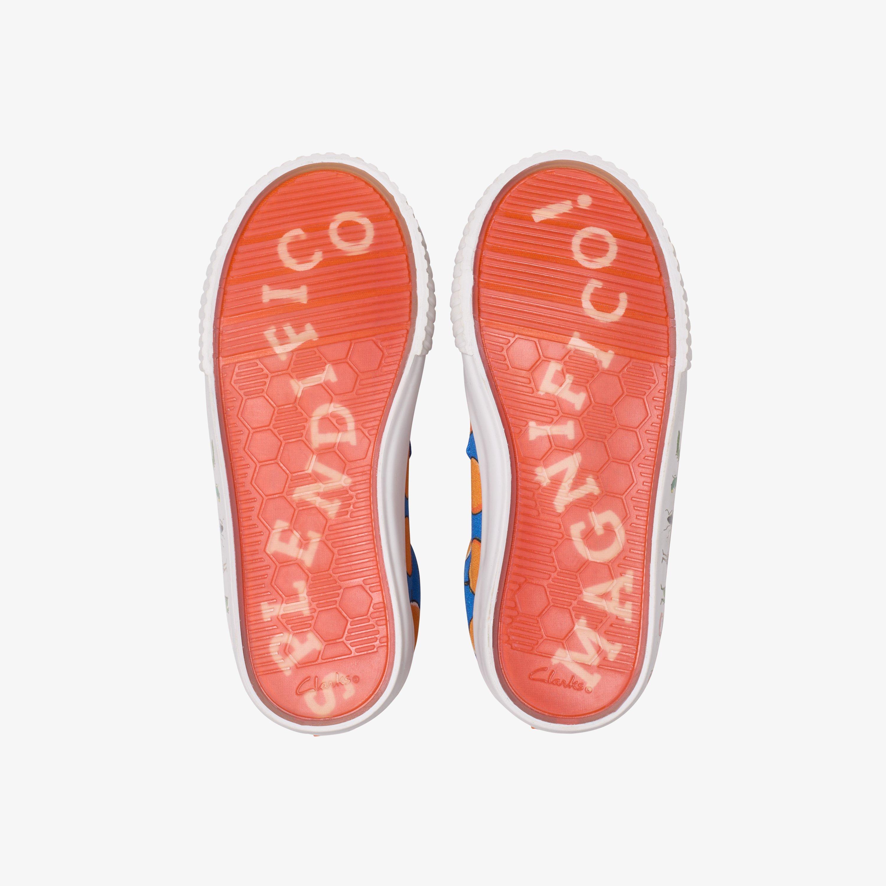 Roald Dahl James & the Giant Peach Foxing Air Kid