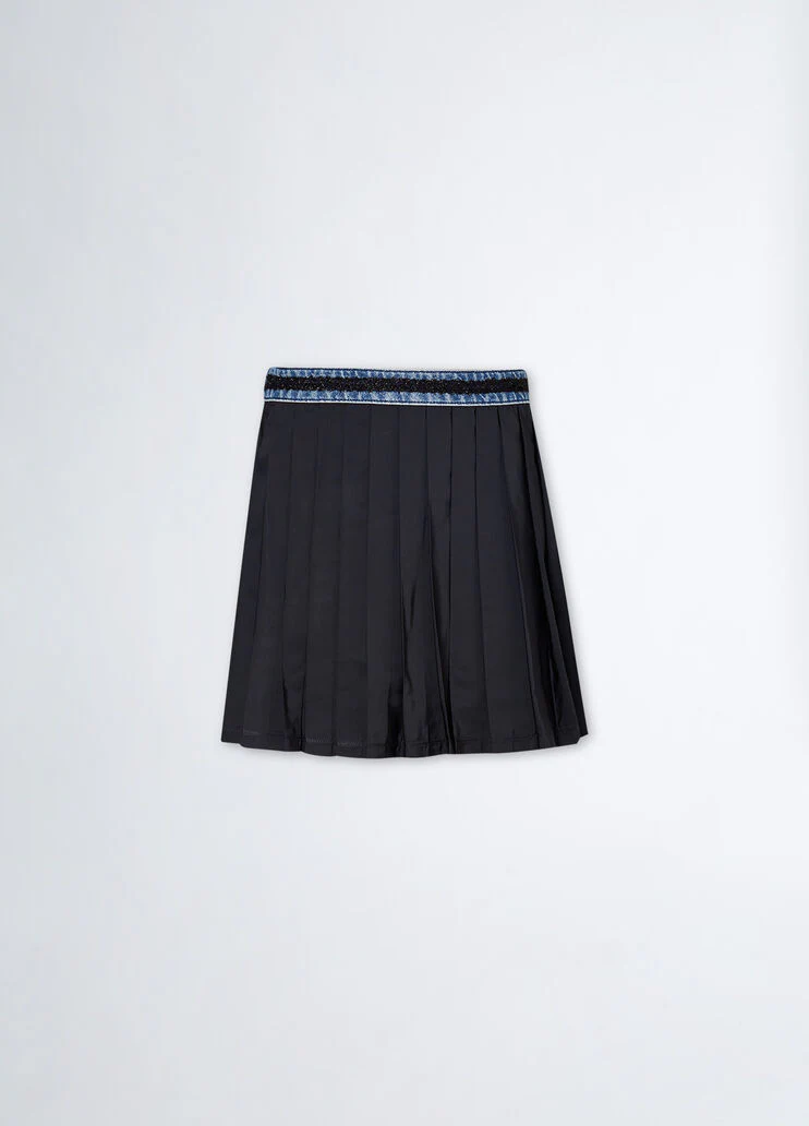 Pleated miniskirt