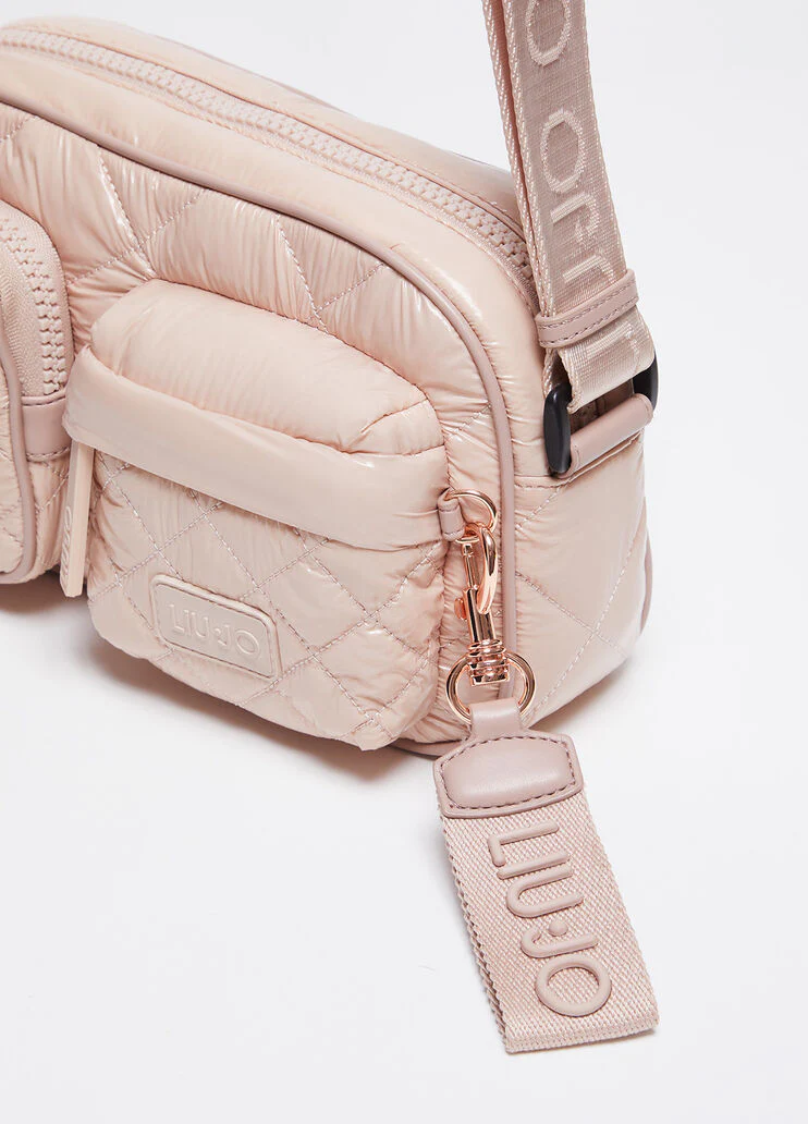 Shoulder bag in quilted nylon