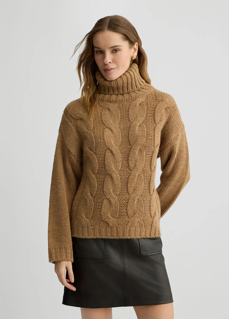 Polo-neck cable-knit pullover