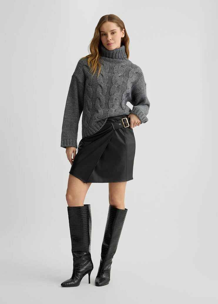 Polo-neck cable-knit pullover