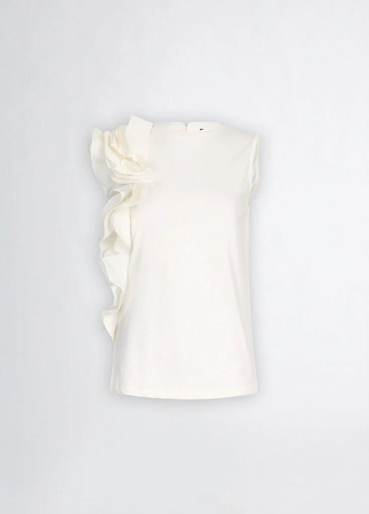 White T-shirt with flounced detailing