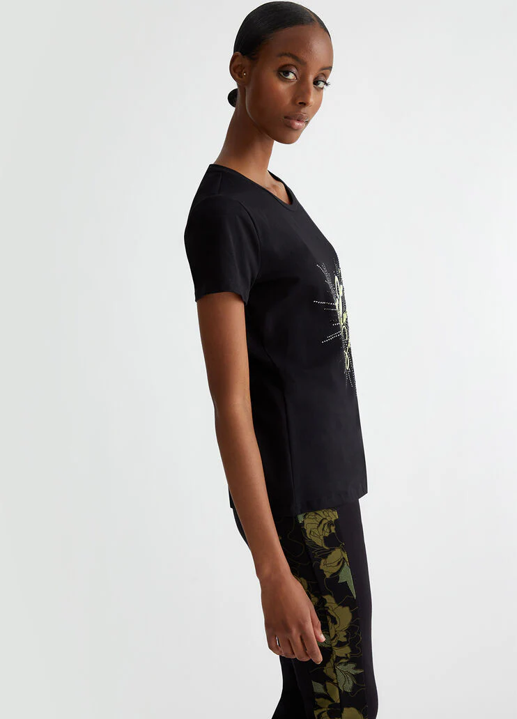 T-shirt with print and appliqués