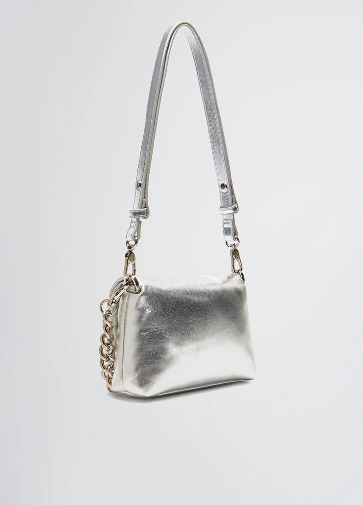 Small foil-effect LaPuffy bag