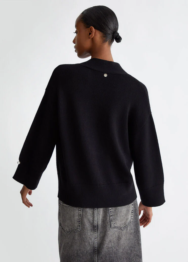 Wool and cashmere sweater