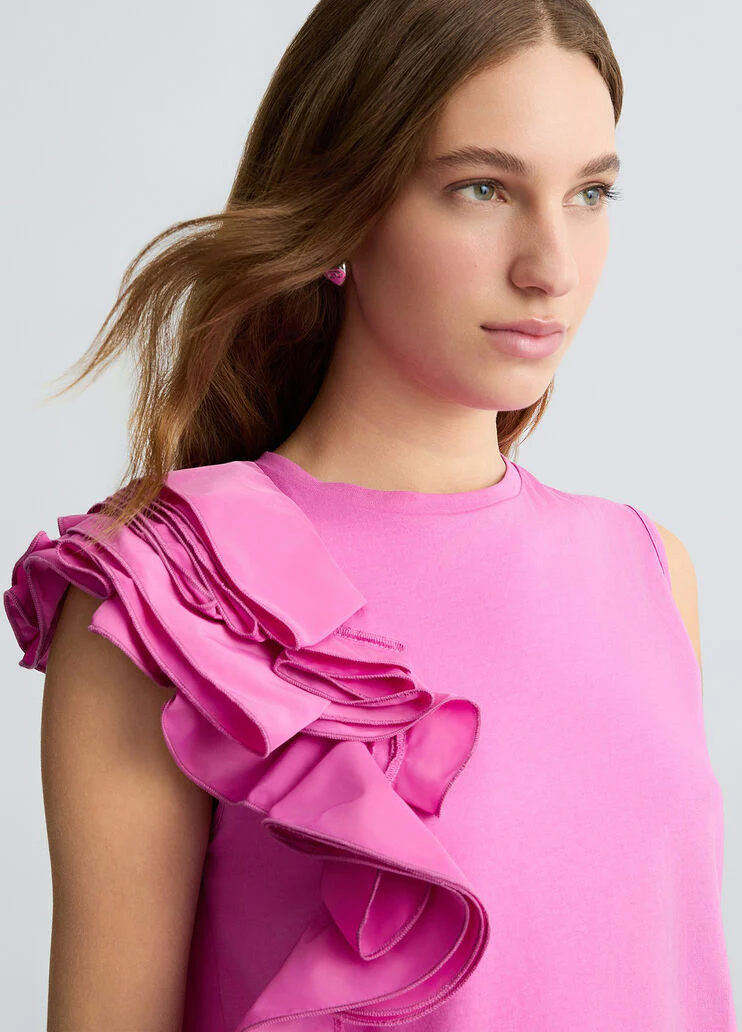 Peony pink T-shirt with flounced detailing