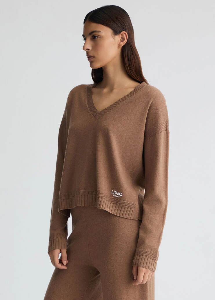 Brown cashmere and wool jumper