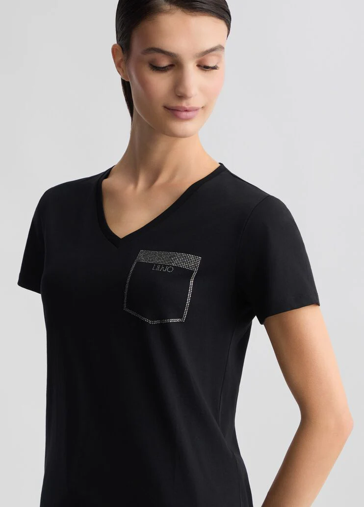 T-shirt with rhinestones