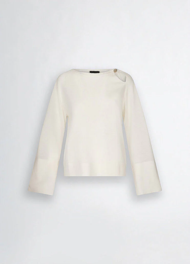 White wool and cashmere jumper
