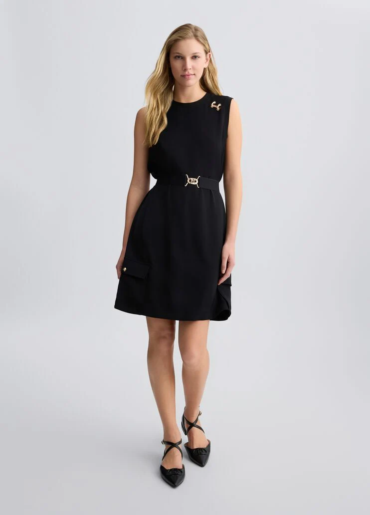 Short dress with belt