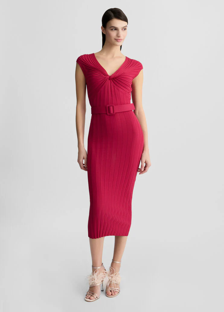 Knit dress with belt