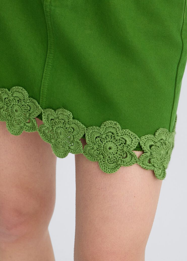 Green miniskirt with embroidery