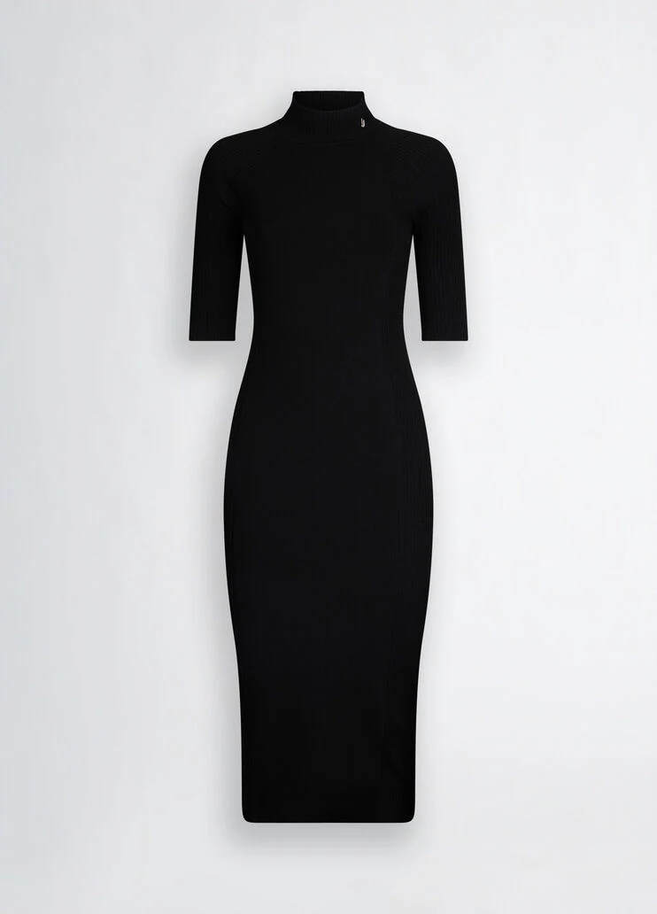 Black knit dress with cut-out