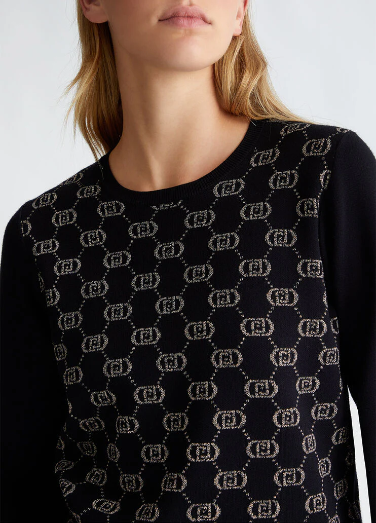 Sweater with monogram logo
