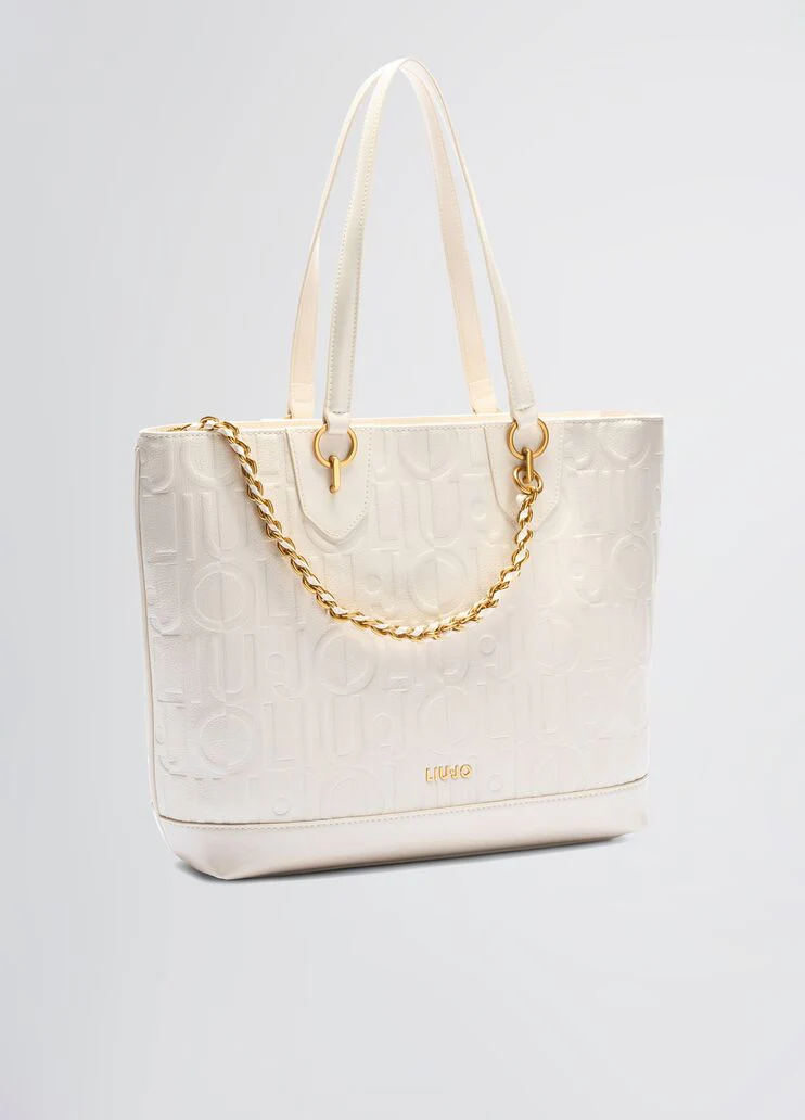 Shopping bag with logo and chain