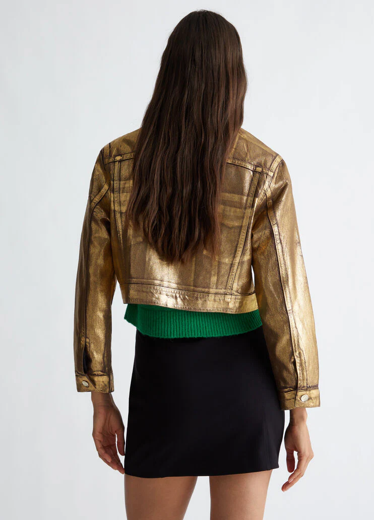 Foil-effect jacket