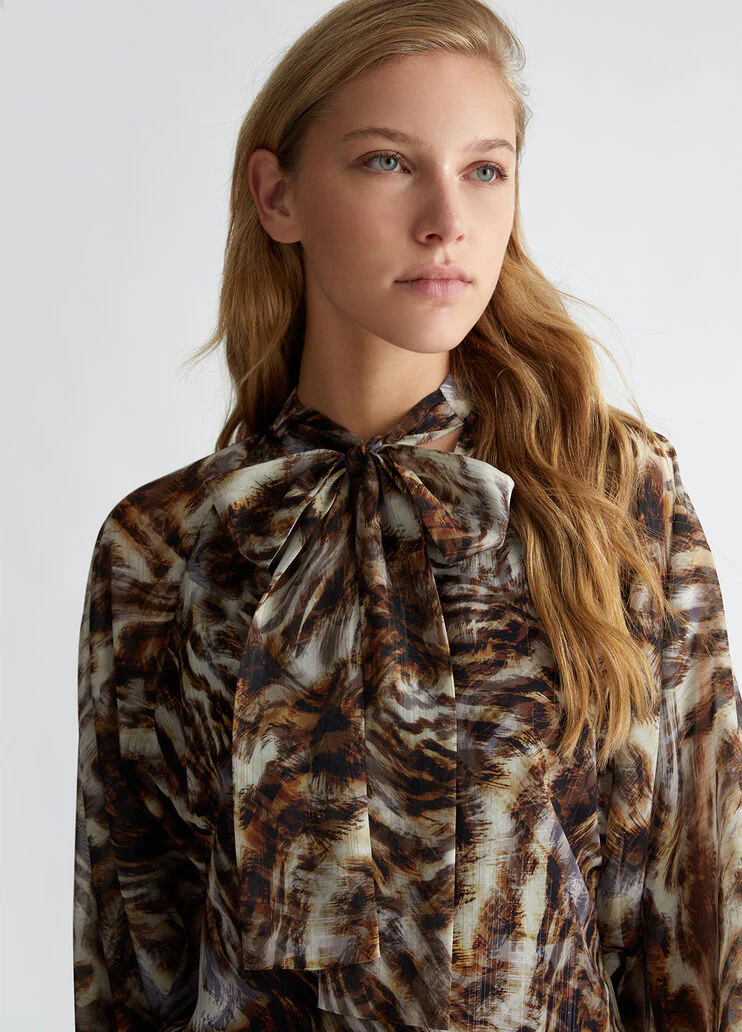 Blouse with animal-print
