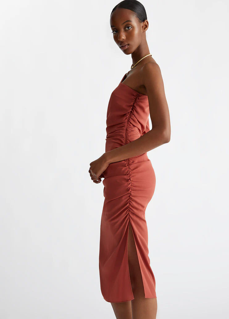 Smart one-shoulder dress
