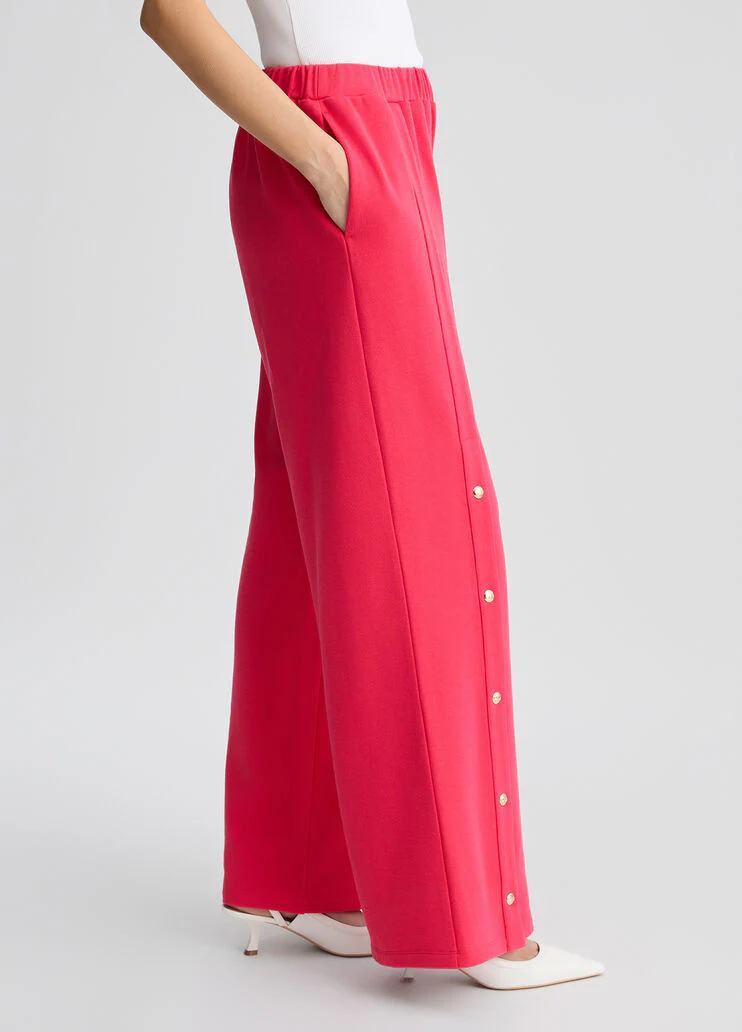 Red fleecegging bottoms with buttons