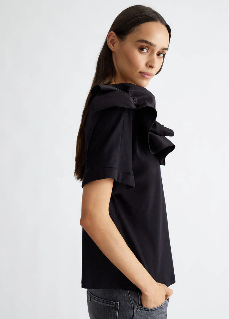 T-shirt with ruching