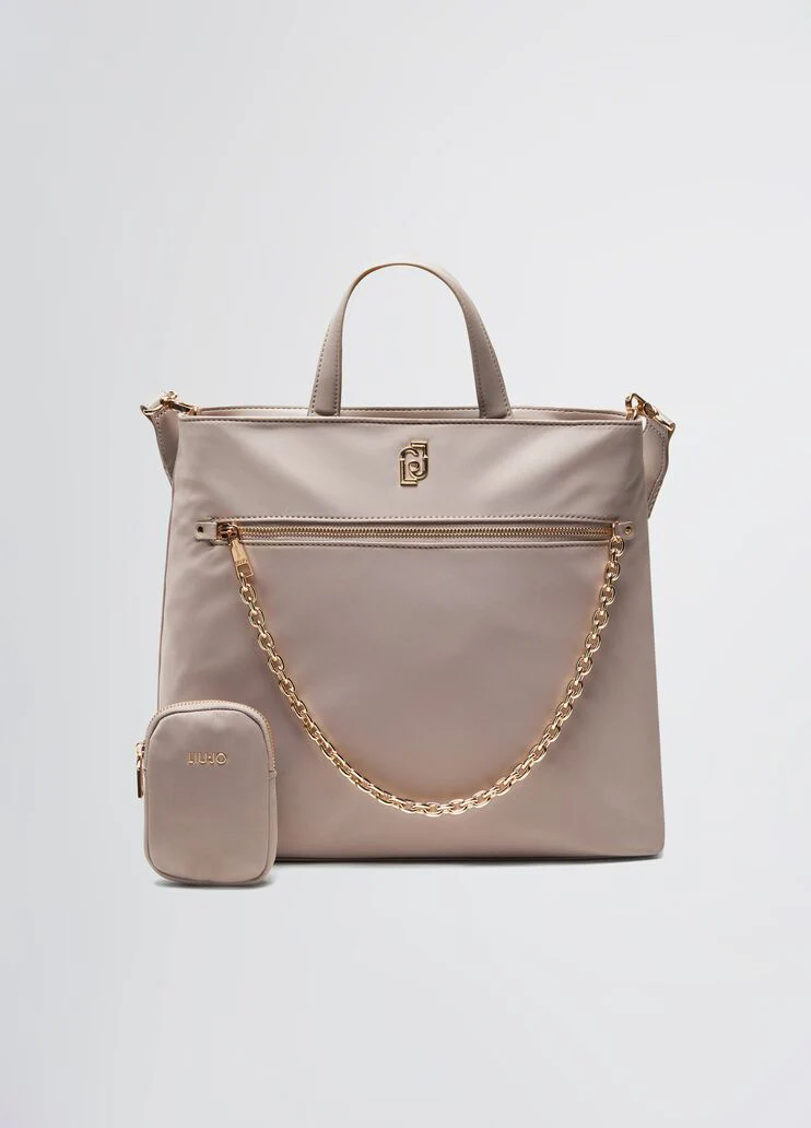 Nylon shopping bag with chain