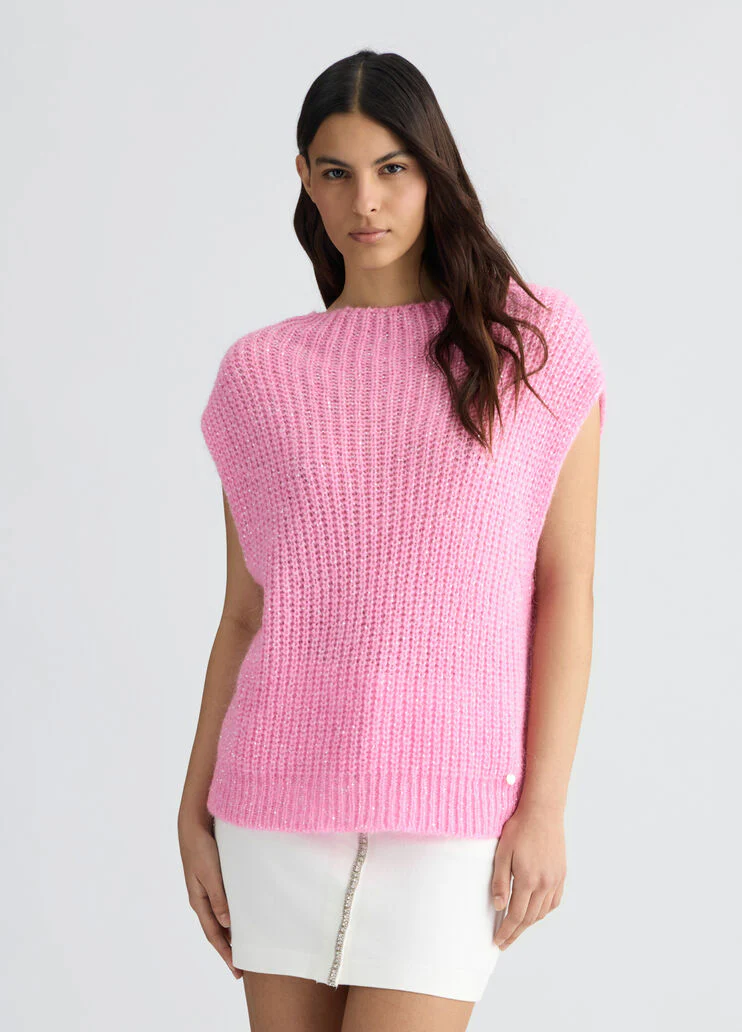 Mohair vest with sequins