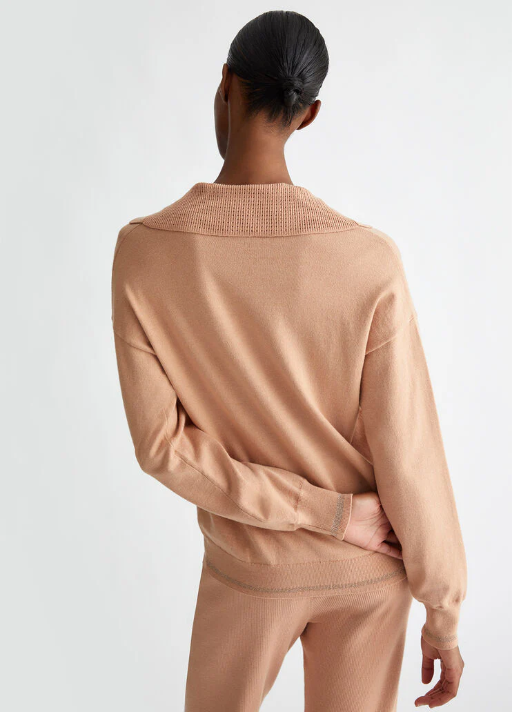 Sweater with tie details