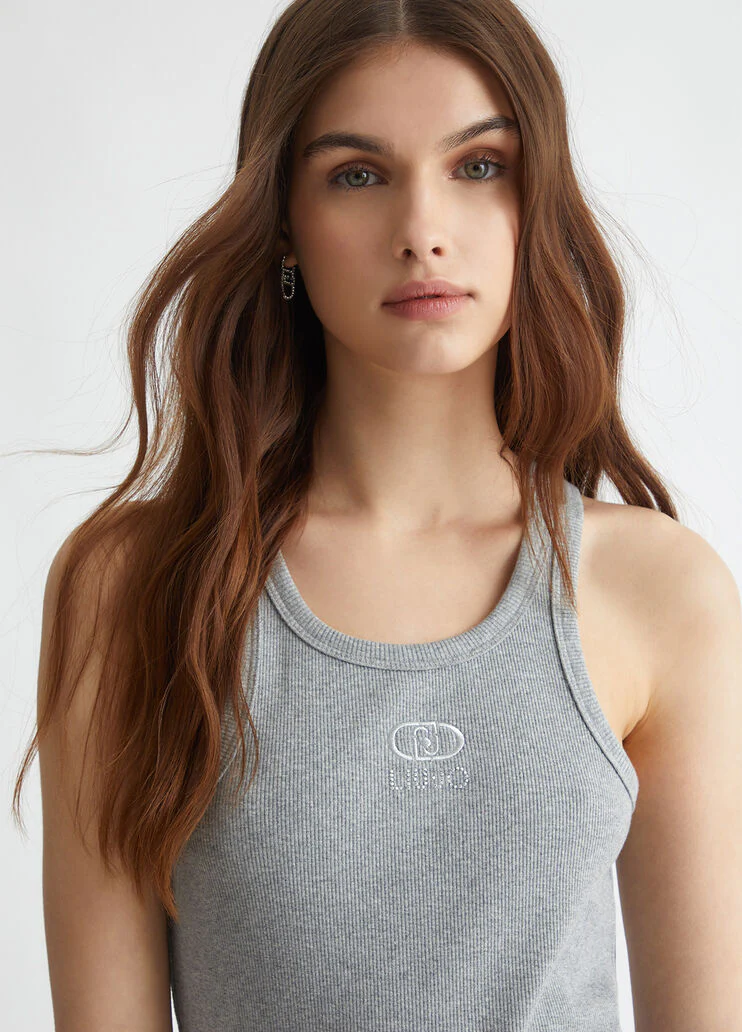 Ribbed top with logo