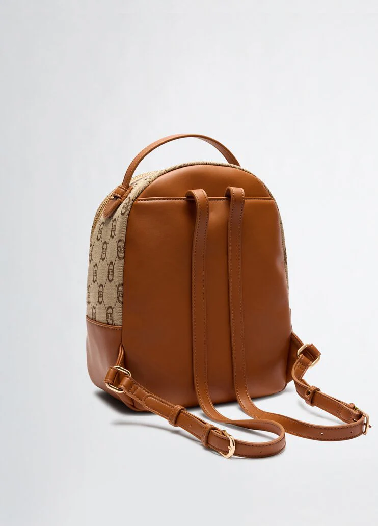 Jacquard backpack with clutch