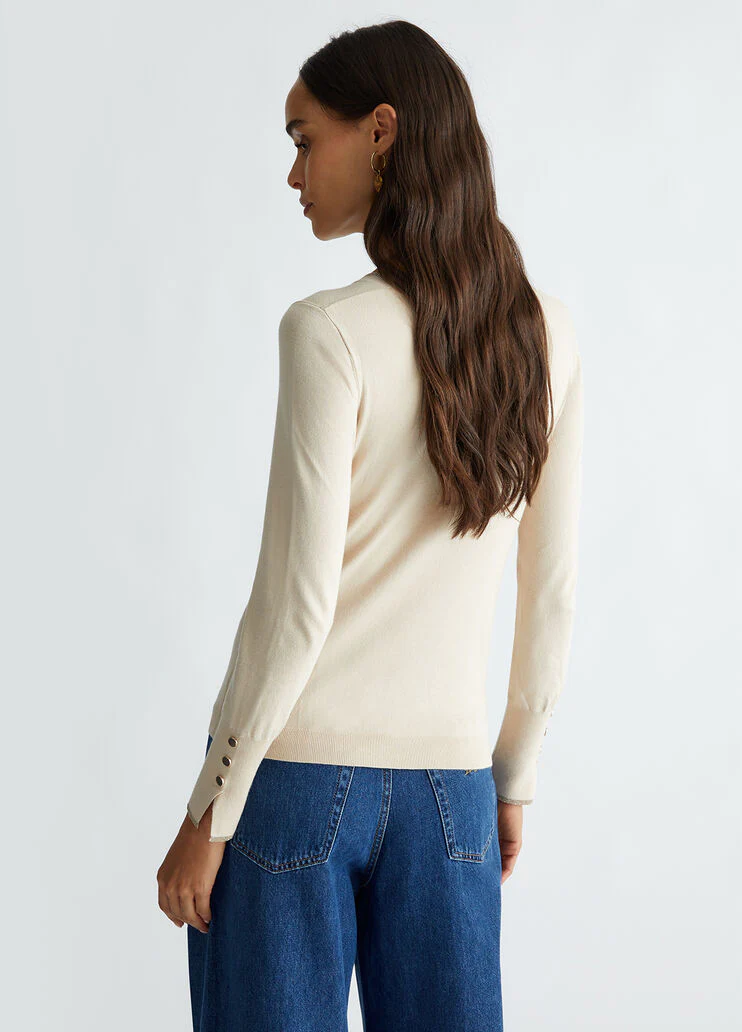 Round neck jumper