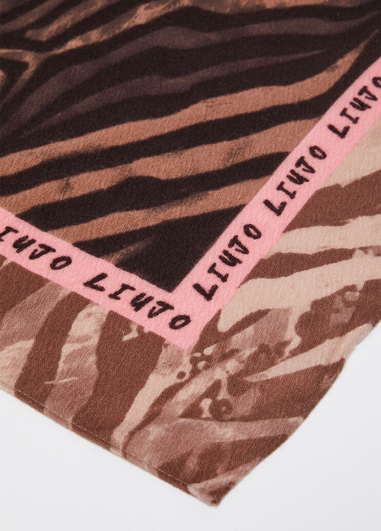 Foulard with python print