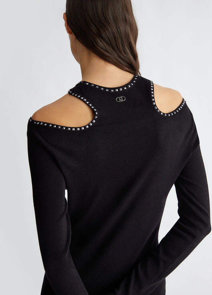 Knit dress with studs