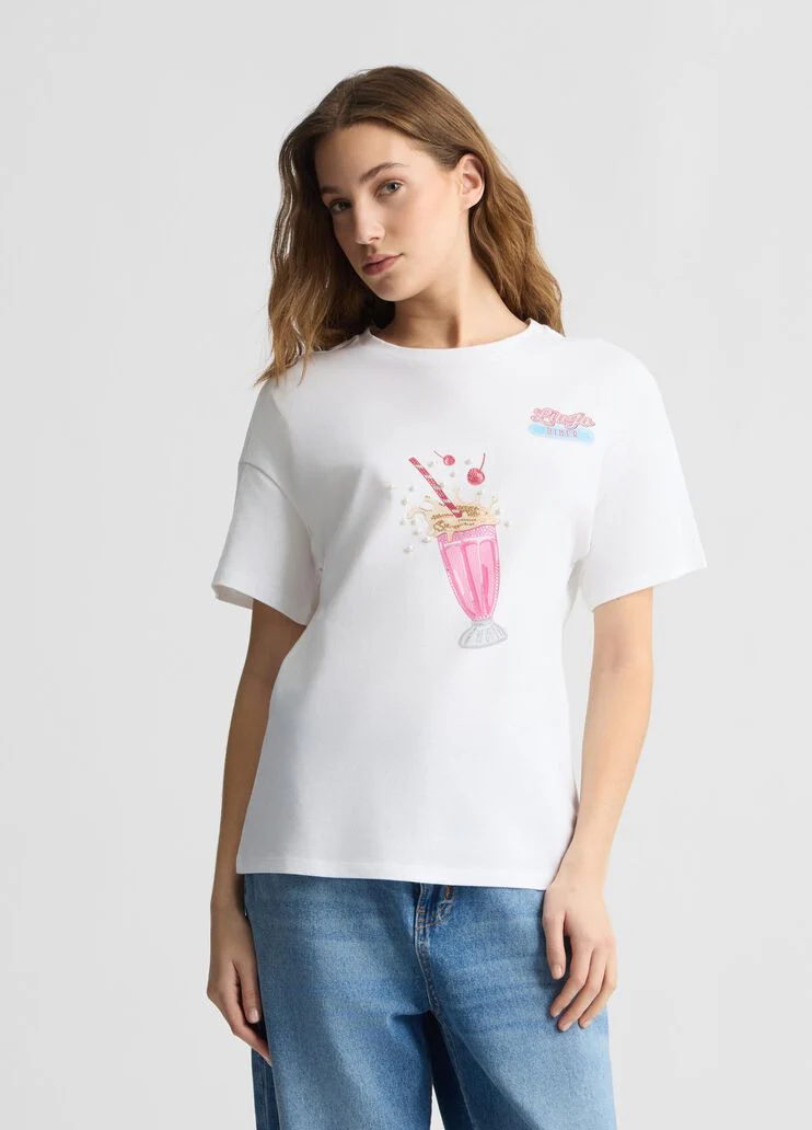 Printed T-shirt with rhinestones