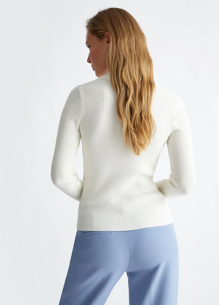 Ribbed jumper