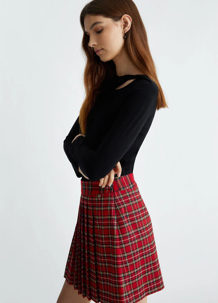 Black top with cut-out